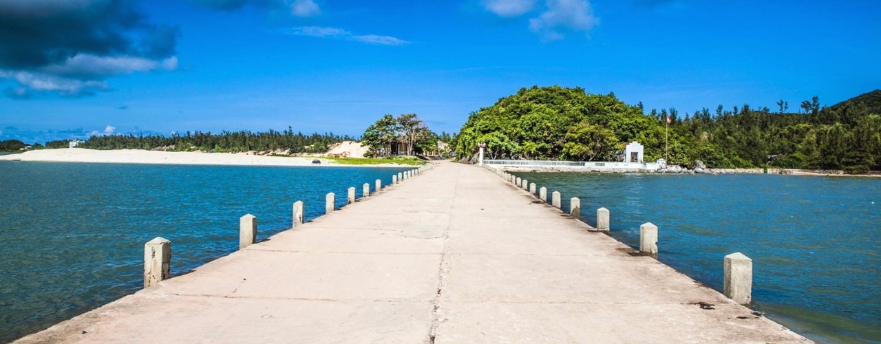 Tour du lịch quan lạn