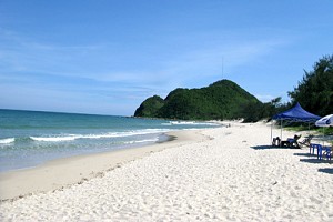 Đảo Quan Lạn - Viên Ngọc Giữa Biển Vân Đảo Quan Lạn - Viên Ngọc Giữa Biển Vân