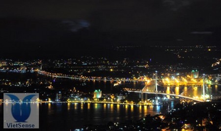 Hòn Gai Hạ Long,hon gai ha long