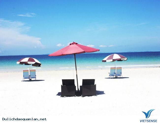 Đi phương tiện gì để ra đảo Minh Châu? - Ảnh 1