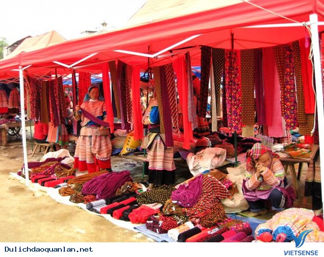 Ghé Thăm Chợ Tình Đồng Văn Ở Bình Liêu, Quảng Ninh - Ảnh 3 Ghé Thăm Chợ Tình Đồng Văn Ở Bình Liêu, Quảng Ninh - Ảnh 3