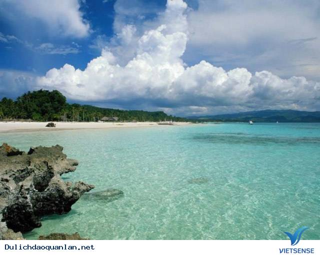 7 bãi biển đẹp mê hồn tại đảo Quan Lạn - Ảnh 4