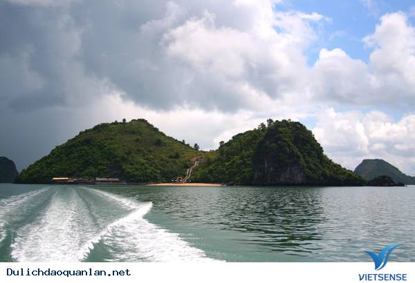 Đảo ba Mùn- Viên Ngọc Xanh Của Quan Lạn - Ảnh 1 Đảo ba Mùn- Viên Ngọc Xanh Của Quan Lạn - Ảnh 1