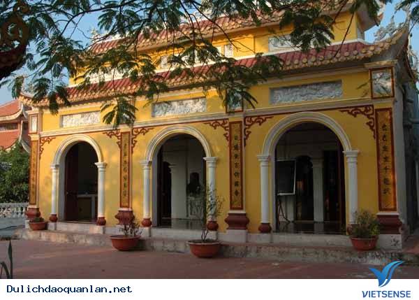 Những Điểm thăm quan Hấp Dẫn Trên Đảo Quan Lạn ( P1 ) - Ảnh 3 Những Điểm thăm quan Hấp Dẫn Trên Đảo Quan Lạn ( P1 ) - Ảnh 3