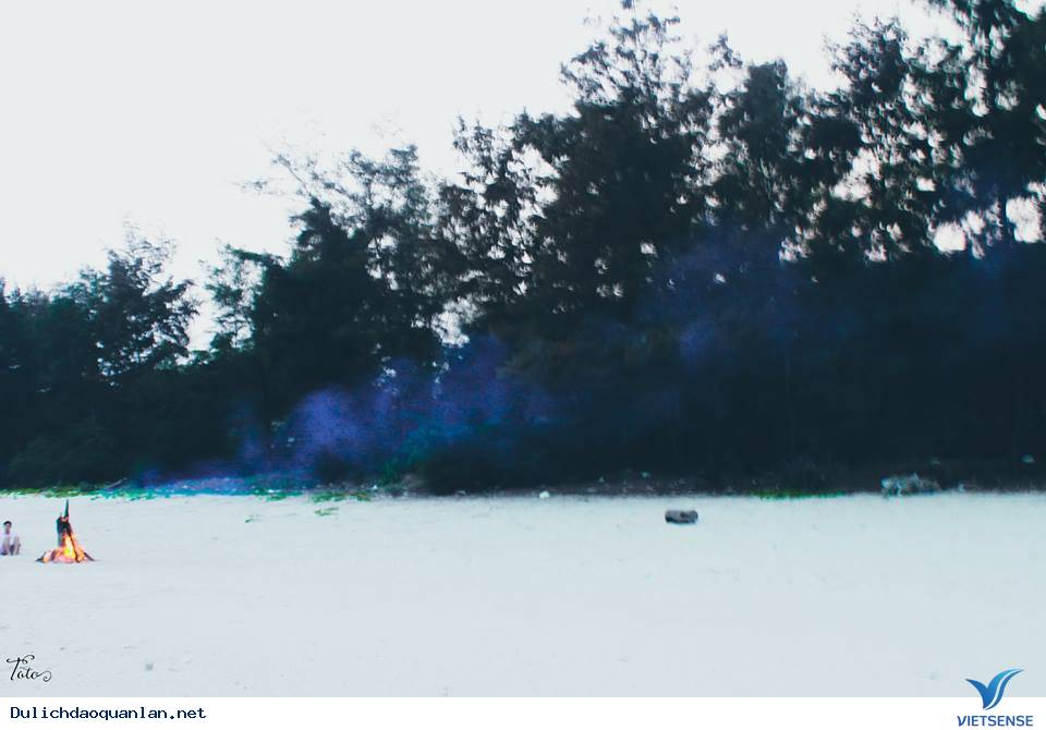 Tung Bay Tại Đảo Quan Lạn Hoang Sơ Tột Độ - Ảnh 8 Tung Bay Tại Đảo Quan Lạn Hoang Sơ Tột Độ - Ảnh 8