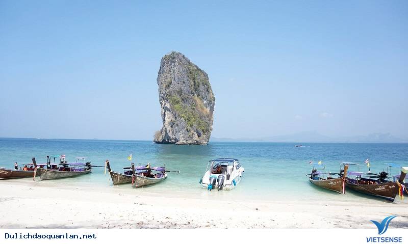 Vị trí và lịch sử hình thành đình Quan Lạn - Ảnh 1